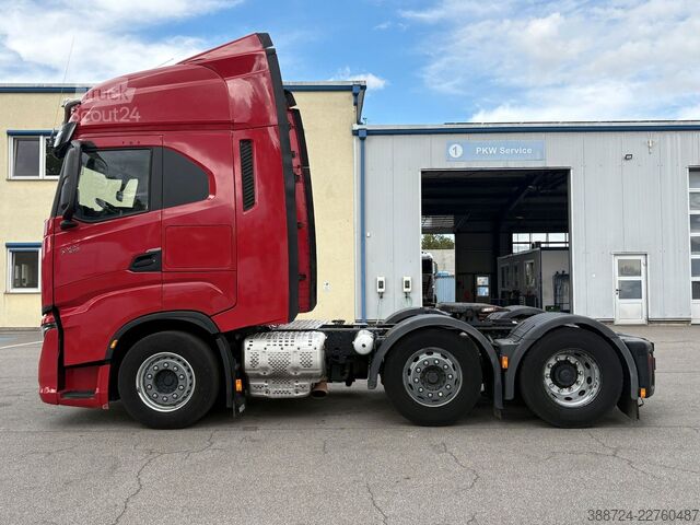 Стандартний тягач IVECO S WAY570*Klima*Retarder*verstellbare Sattelkuppl