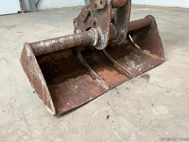 حفارة ميدي Neuson 75 Z 3