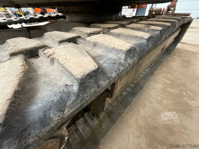 حفارة ميدي Neuson 75 Z 3