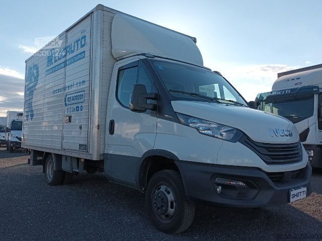 Фургон (вантажний автомобіль) IVECO 35C14