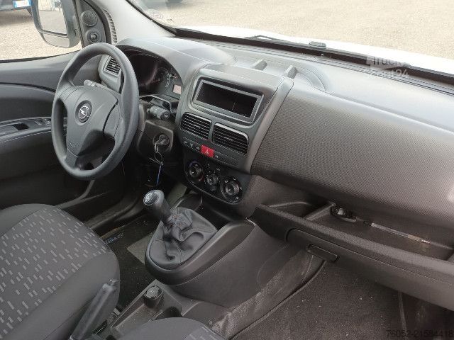 Panelová dodávka Opel Mod. Vers.