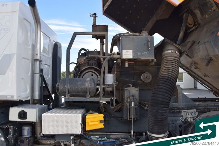 Kehrmaschine VOLVO FL 240 Lorenz Kehrmaschine Hochdruckreiniger