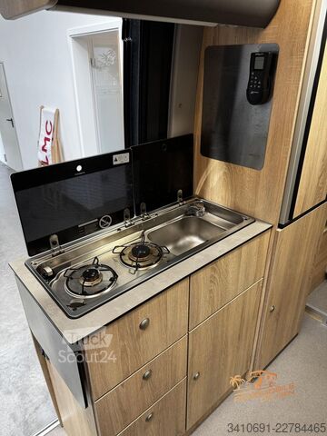 Autocaravana CLEVER Runner 636 Rühl Leder Solar Truma DE Maxxfan