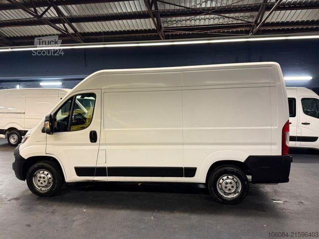 High top van FIAT Ducato Kasten L2-H2 Klima Tempomat Navi Kamera