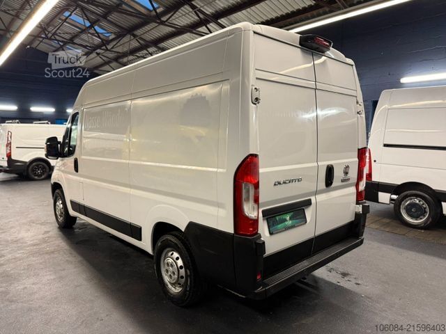 High top van FIAT Ducato Kasten L2-H2 Klima Tempomat Navi Kamera