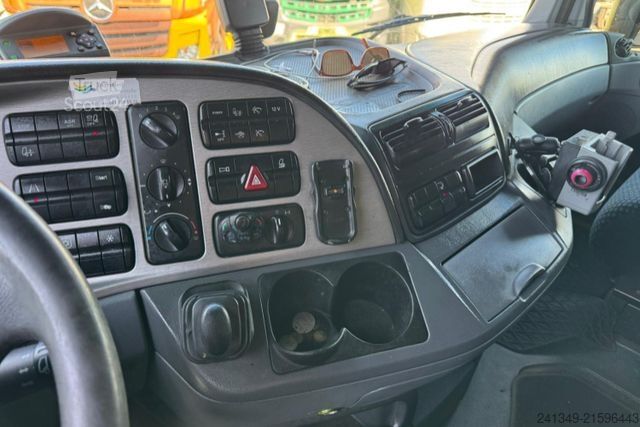 Skříňová dodávka MERCEDES-BENZ Actros 1841 4x2