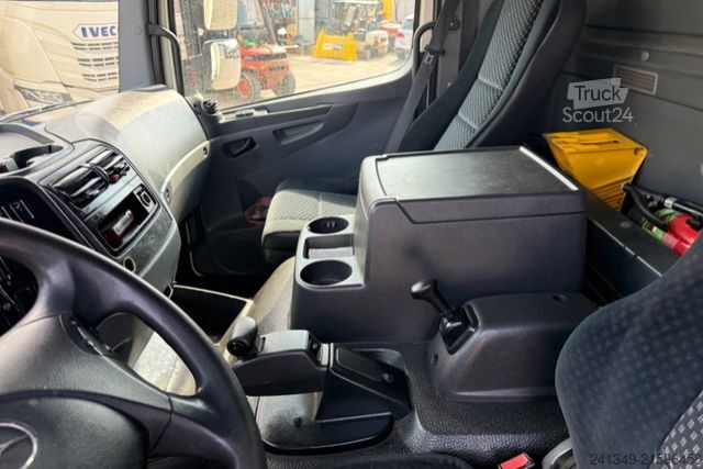 Samochód ciężarowy typu furgon MERCEDES-BENZ Atego 1224 4x2 Carrier Supra 950 -30°C