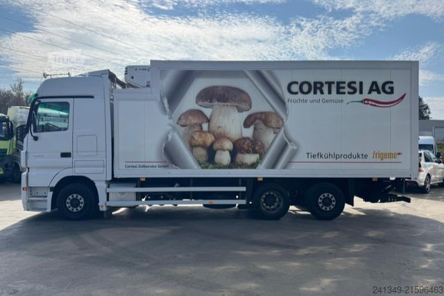 Refrigerated truck MERCEDES-BENZ Actros 2544 6x2 Thermoking TS-300