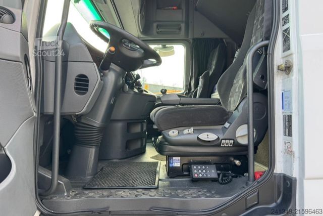 Refrigerated truck MERCEDES-BENZ Actros 2544 6x2 Thermoking TS-300