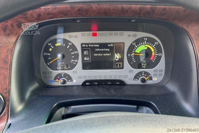 Refrigerated truck MERCEDES-BENZ Actros 2544 6x2 Thermoking TS-300