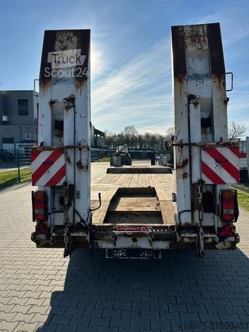 Low loader trailer LANGENDORF TUE 24/100-3 3-Achser Tieflader