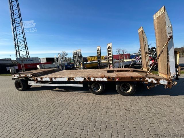 Low loader trailer LANGENDORF TUE 24/100-3 3-Achser Tieflader