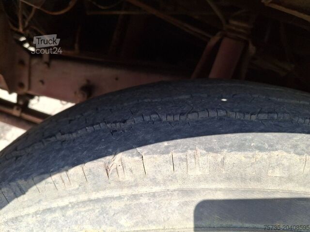 Šasija ar kabīni MERCEDES-BENZ 1113