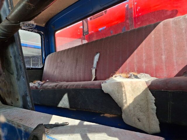 Šasija ar kabīni MERCEDES-BENZ 1113