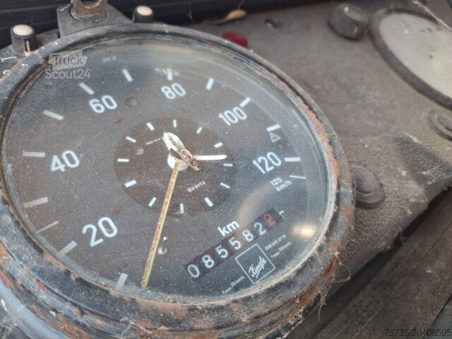 Šasija ar kabīni MERCEDES-BENZ 1113