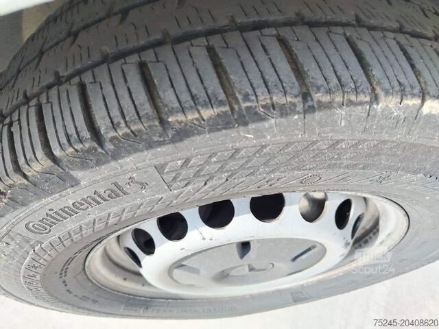 κλειστό φορτηγάκι Mercedes-Benz SPRINTER 315 CDI 2.2