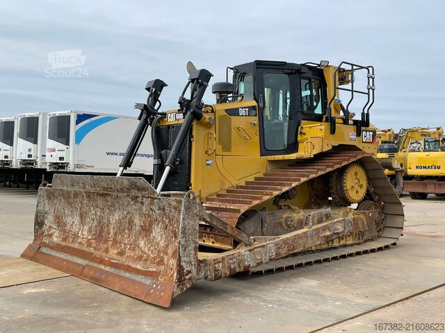 Máquina de nivelamento Caterpillar D6T LGP