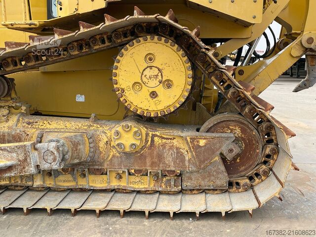 Máquina de nivelamento Caterpillar D6T LGP