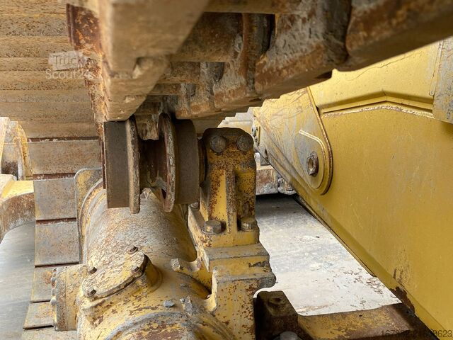 Máquina de nivelamento Caterpillar D6T LGP