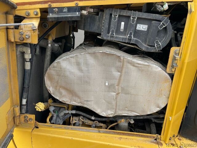 Máquina de nivelamento Caterpillar D6T LGP