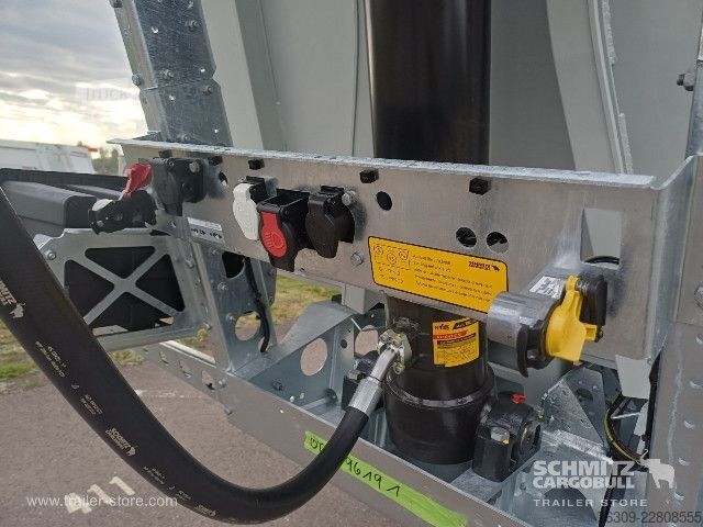 Tippsemi Schmitz Cargobull Kipper Alukastenmulde 52m³