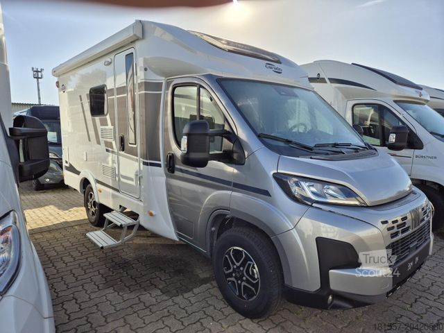 Ημιενσωματωμένο αυτοκινούμενο τροχόσπιτο CARADO T 135