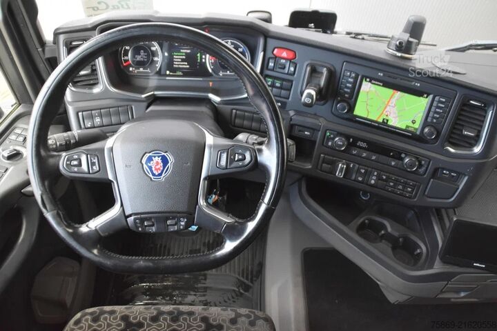 Volume-SZM Scania R520 V8 NGS 4x2EB MEGA - NEW TACHO - LIFTING FI...