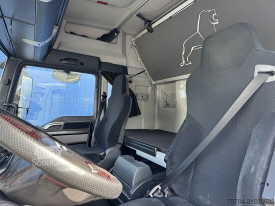 Standard tractor unit MAN TGX 18.440 42X LS