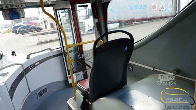 Bus VOLVO UNVI SIGHTSEEING 65 Sitze EURO 5 (2 Stuck)