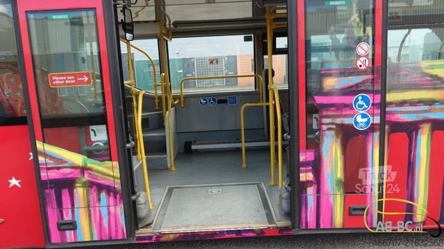 Bus VOLVO UNVI SIGHTSEEING 65 Sitze EURO 5 (2 Stuck)