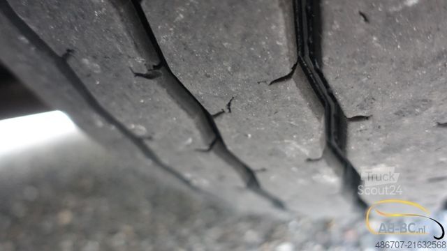 Bus VOLVO UNVI SIGHTSEEING 65 Sitze EURO 5 (2 Stuck)