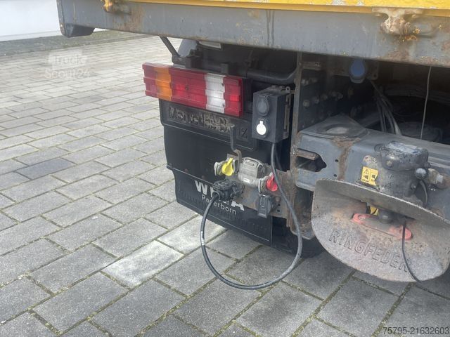 Lastbil med flak MERCEDES-BENZ Actros 3343 MP1 6x4 Pritsche Kran HMF 20.00 20m/