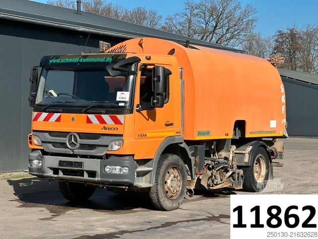 Veegmachine MERCEDES-BENZ Atego 1324 LKO 4x2 Schmidt Kehrmaschine