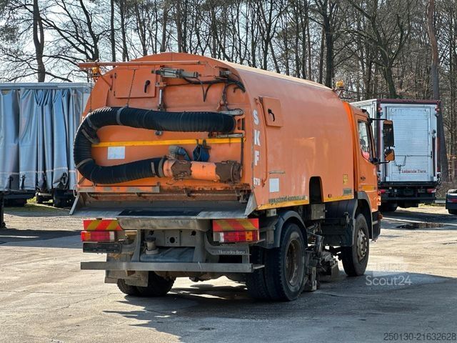 Veegmachine MERCEDES-BENZ Atego 1324 LKO 4x2 Schmidt Kehrmaschine