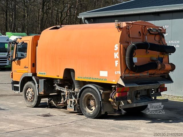 Veegmachine MERCEDES-BENZ Atego 1324 LKO 4x2 Schmidt Kehrmaschine