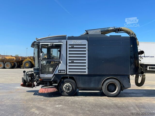 підмітальна машина Ravo Ravo 560 sweeper 3th brush / vacuumtruck (BZ-VJ...