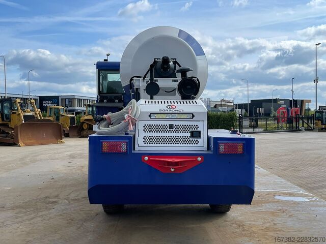 Блендер Giga power GW5500 Self Loading Concrete Mixer