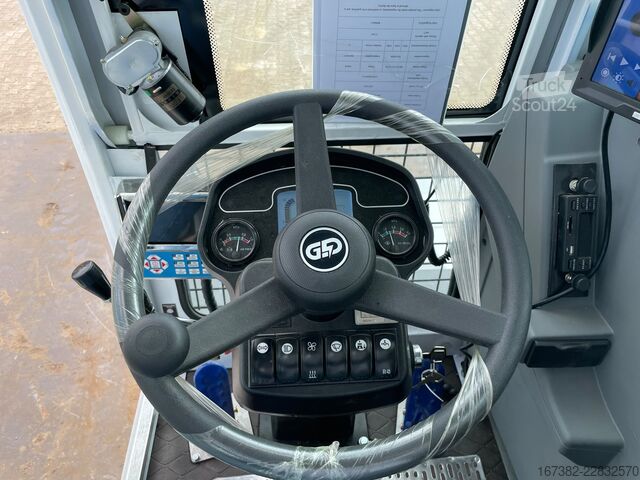 Блендер Giga power GW5500 Self Loading Concrete Mixer