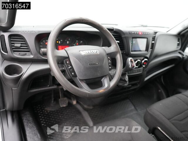 Bestelauto Iveco Daily 35S13 Automaat L2H2 3,5t Trekhaak Airco C...