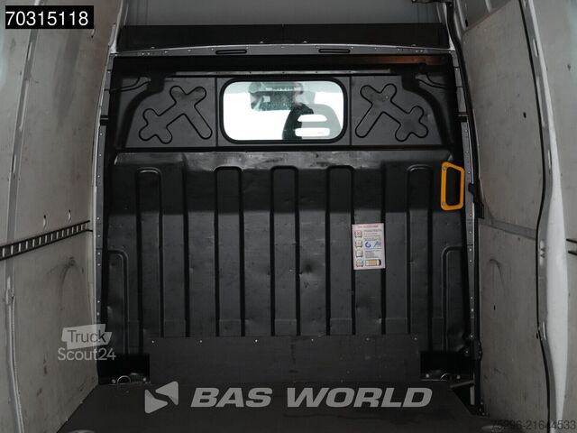 Bestelauto Iveco Daily 35S16 Automaat L3H2 Airco Camera Parkeers...