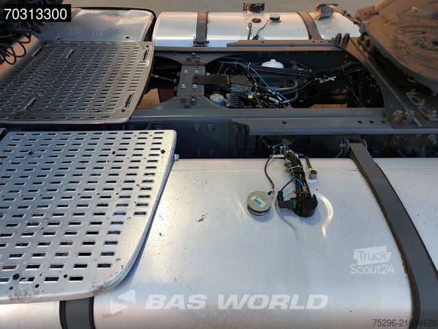 Volumetrekker DAF XF 480 4X2 Camshaft problem! SC Mega 2xTanks