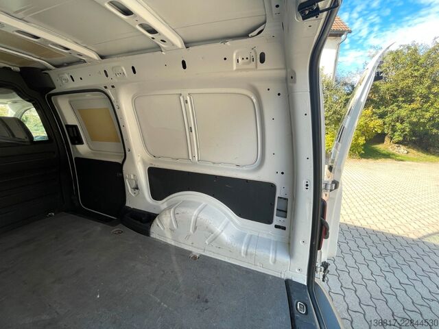 شاحنة بانل VW Caddy Nfz Maxi Kasten 4Motion Allrad BMT AHK