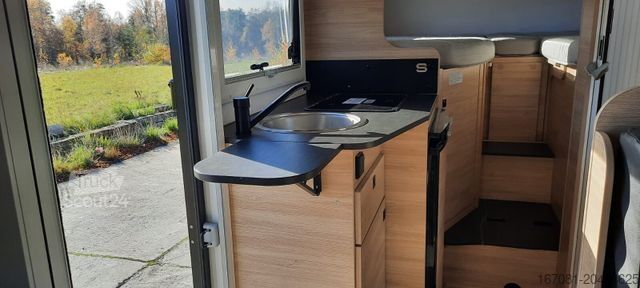 Pusiau integruotas kemperis CHALLENGER Teilintegriert S Sport Edition S 217