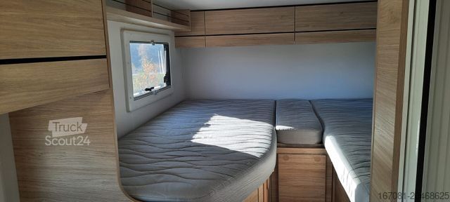 Pusiau integruotas kemperis CHALLENGER Teilintegriert S Sport Edition S 217