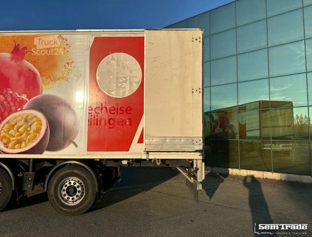 Semi-remorque frigorifique CHEREAU RENDERS CARRIER MAXIMA 1300 2X STEERING AXLE 1X