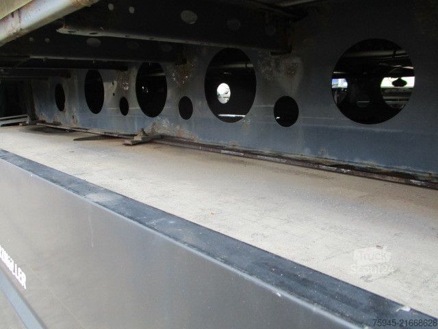 Semirimorchio con telone SCHWARZMÜLLER J-Serie, Liftachse, LBW, TÜV 04/2026