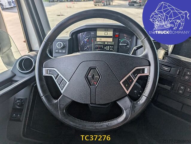  Renault T 520