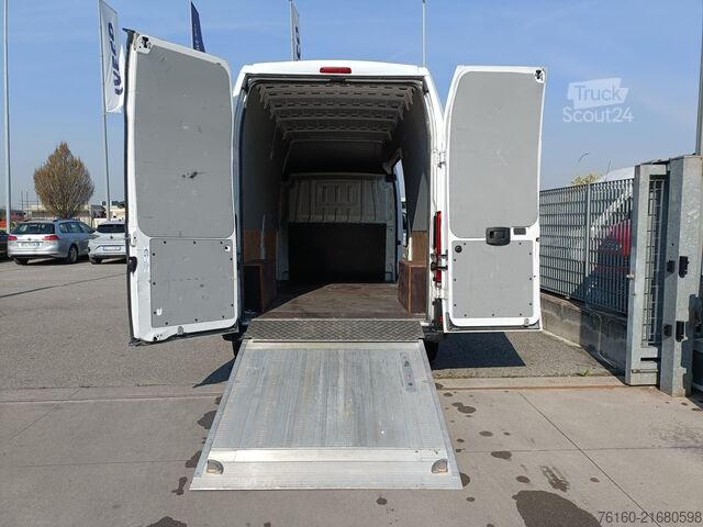 L3H3 MAXI E6D-FURGÓN CON PLATAFORMA ELEVADORA HIDRÁULICA FIAT ducato