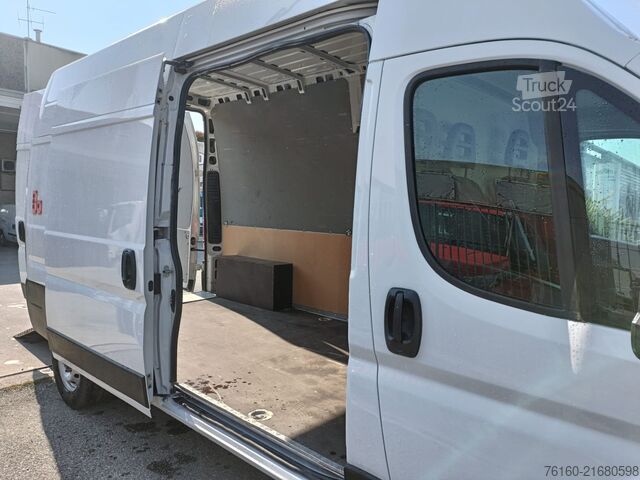 L3H3 MAXI E6D-FURGÓN CON PLATAFORMA ELEVADORA HIDRÁULICA FIAT ducato
