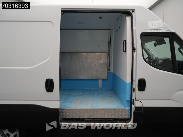 Kombi med högt tak Iveco Daily 35C18 3.0L Automaat Dubbellucht L2H2 3,5t...